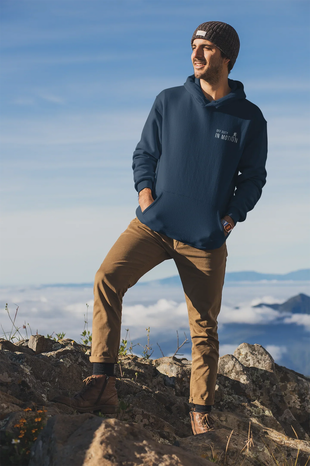 Oversized суитчър “Off Duty In Motion” Hiking Edition (унисекс)