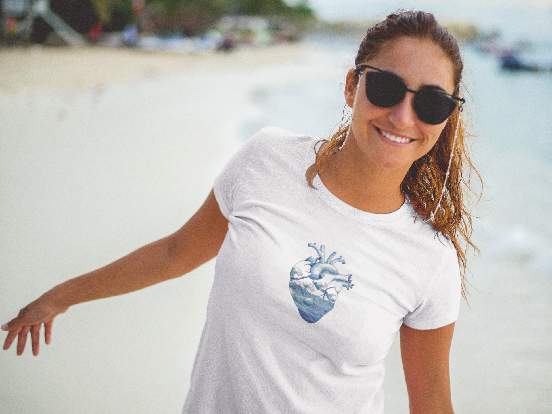 Тениска “Heart full of Waves” (дамска)