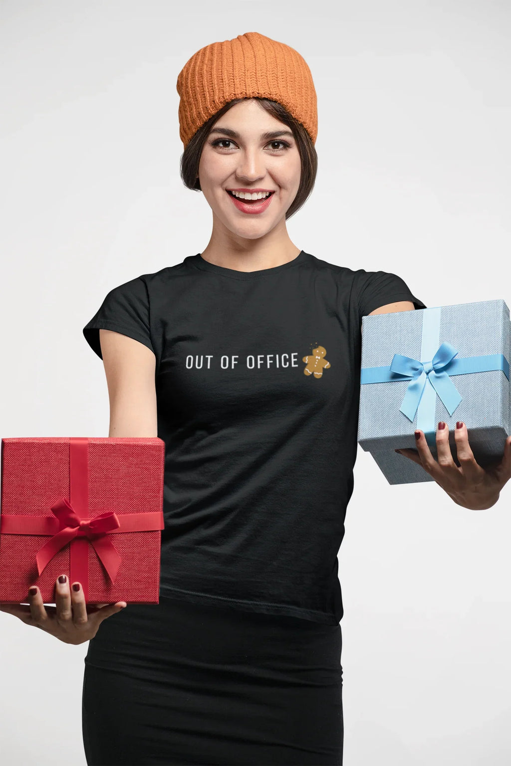 Тениска “Out of Office” - Коледна (дамска)