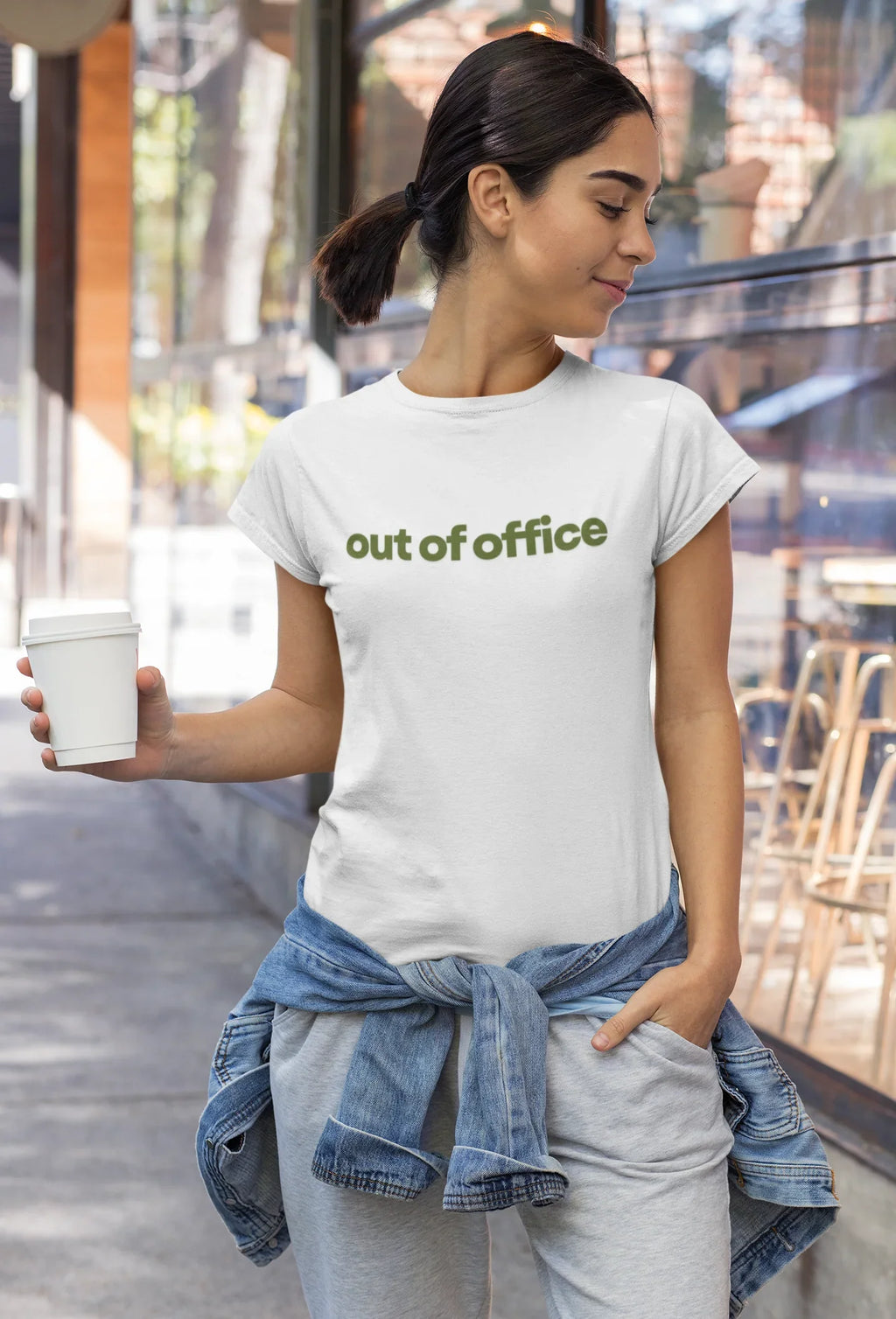 Тениска Out of office