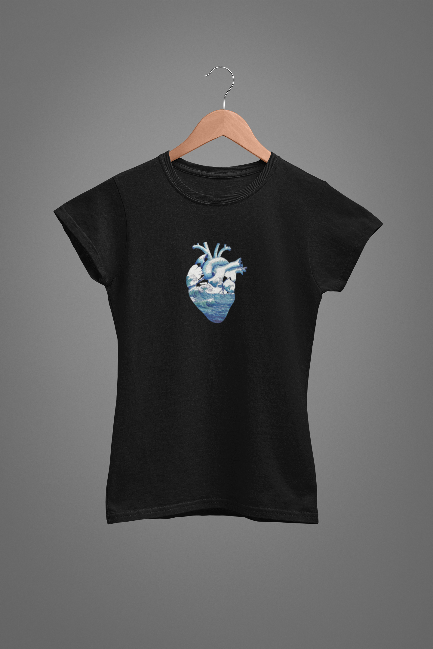 Тениска “Heart full of Waves” (дамска)